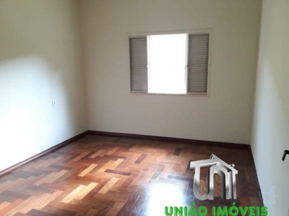 Imagem Casa com 3 Quartos à Venda, 172 m² em Centro - Bragança Paulista