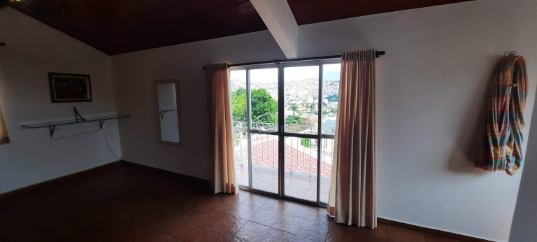 Imagem Casa com 1 Quarto à Venda, 432 m² em Jardim Dos Estados - Poços De Caldas Imagem Casa com 1 Quarto à Venda, 432 m² em Jardim Dos Estados - Poços De Caldas