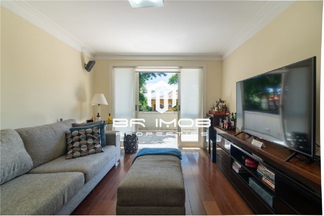 Imagem Casa com 5 Quartos à Venda, 360 m² em Morumbi - São Paulo Imagem Casa com 5 Quartos à Venda, 360 m² em Morumbi - São Paulo