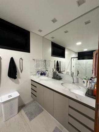 Imagem Casa com 3 Quartos à Venda, 550 m² em Boulevard Lagoa - Serra Imagem Casa com 3 Quartos à Venda, 550 m² em Boulevard Lagoa - Serra