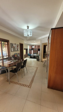 Imagem Casa com 5 Quartos à Venda, 318 m² em Vila Petrópolis - Atibaia Imagem Casa com 5 Quartos à Venda, 318 m² em Vila Petrópolis - Atibaia