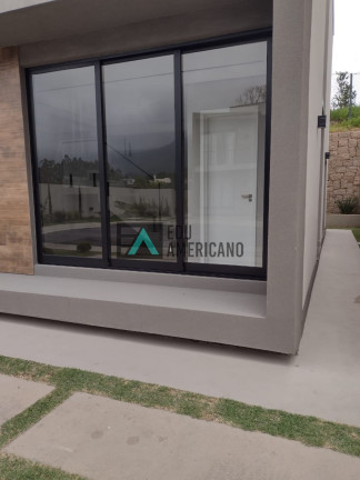 Imagem Casa de Condomínio com 3 Quartos à Venda, 112 m² em Vila Santista - Atibaia