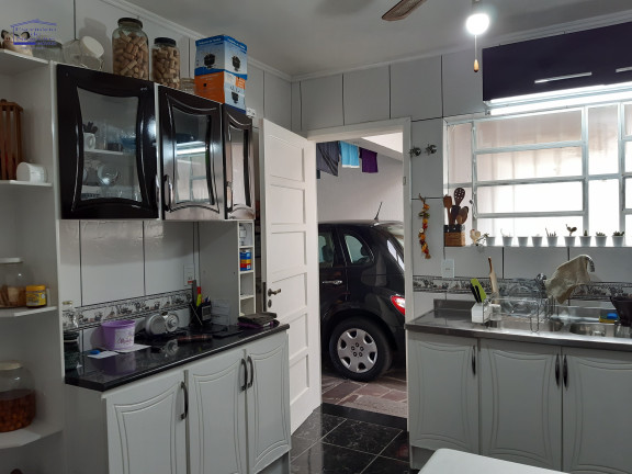 Imagem Casa com 3 Quartos à Venda, 260 m² em Ipanema - Porto Alegre