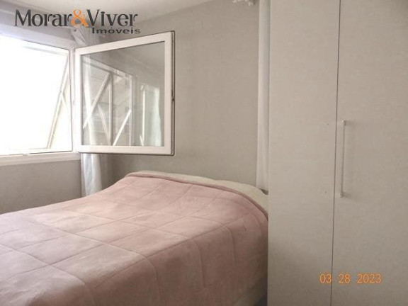 Imagem Apartamento com 2 Quartos à Venda, 53 m² em Centro - Curitiba