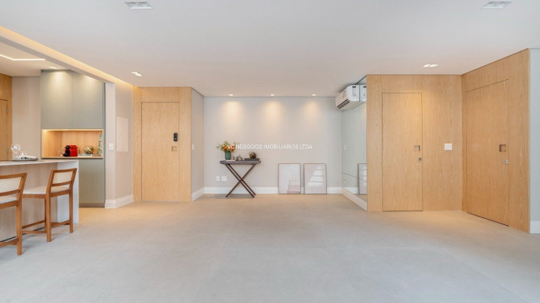 Imagem Apartamento com 2 Quartos à Venda, 130 m² em Vila Nova Conceição - São Paulo