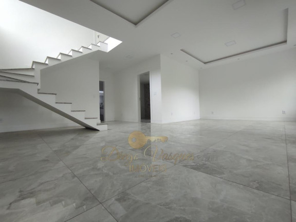 Imagem Casa com 4 Quartos para Alugar, 240 m² em Green Valleiy - Teresópolis Imagem Casa com 4 Quartos para Alugar, 240 m² em Green Valleiy - Teresópolis