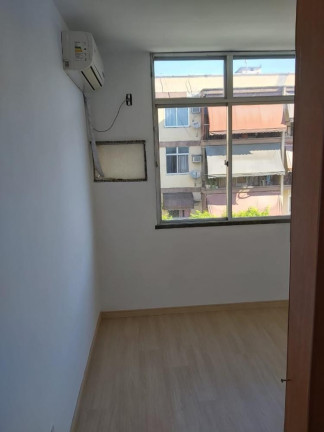 Imagem Imóvel com 2 Quartos à Venda, 25 m² em Campo Grande - Rio De Janeiro