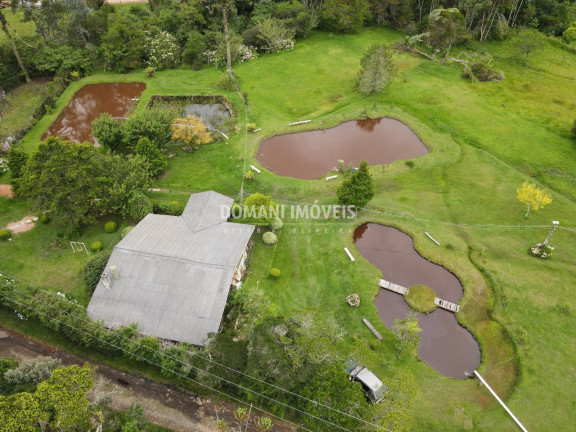 Imagem Imóvel com 2 Quartos à Venda, em Região Do Parque Da Ferradura - Campos Do Jordão Imagem Imóvel com 2 Quartos à Venda, em Região Do Parque Da Ferradura - Campos Do Jordão