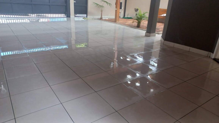 Imagem Casa com 3 Quartos à Venda, 250 m² em Jardim Paulista - Bauru