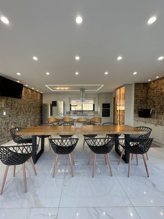 Imagem Casa com 3 Quartos à Venda, 384 m² em Residencial Parqville Jacarandá - Aparecida De Goiânia Imagem Casa com 3 Quartos à Venda, 384 m² em Residencial Parqville Jacarandá - Aparecida De Goiânia