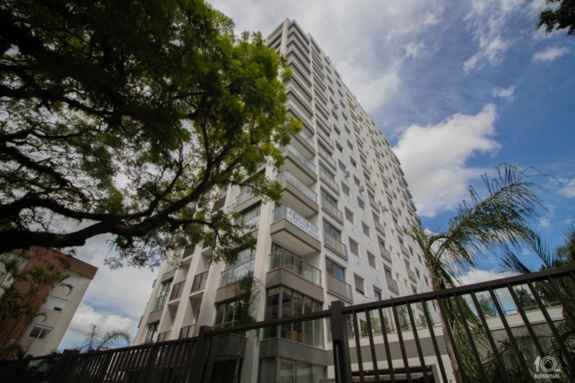 Imagem Imóvel com 3 Quartos à Venda, 105 m² em Menino Deus - Porto Alegre Imagem Imóvel com 3 Quartos à Venda, 105 m² em Menino Deus - Porto Alegre