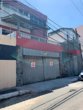 Casa com 4 Quartos à Venda, 350 m² em Pituba - Salvador