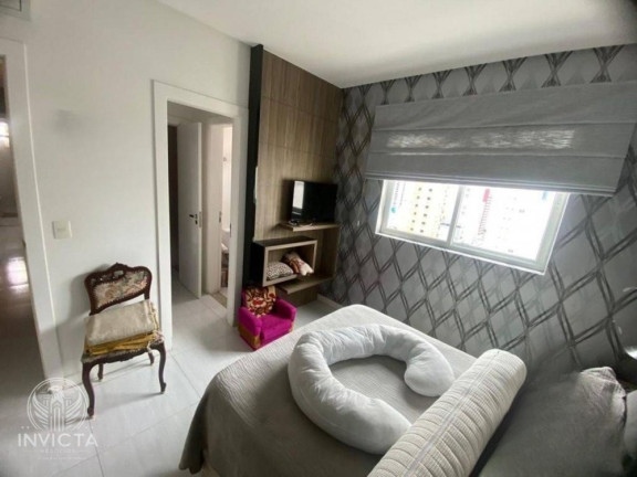 Imagem Apartamento com 3 Quartos à Venda, 121 m² em Centro - Balneário Camboriú Imagem Apartamento com 3 Quartos à Venda, 121 m² em Centro - Balneário Camboriú