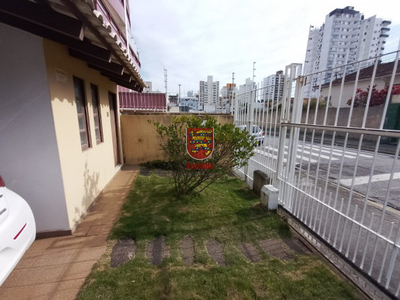 Imagem Casa com 3 Quartos à Venda, 210 m² em Estreito - Florianópolis Imagem Casa com 3 Quartos à Venda, 210 m² em Estreito - Florianópolis