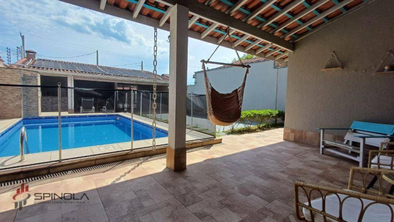 Imagem Sobrado com 3 Quartos à Venda, 211 m² em Vila Balneária - Praia Grande