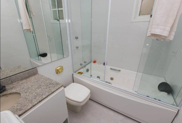 Imagem Casa com 3 Quartos à Venda, 530 m² em Várzea - Teresópolis