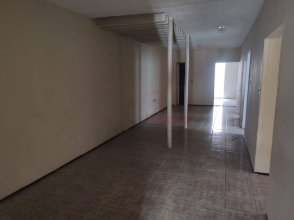 Imagem Casa com 3 Quartos à Venda, 260 m² em Montese - Fortaleza Imagem Casa com 3 Quartos à Venda, 260 m² em Montese - Fortaleza