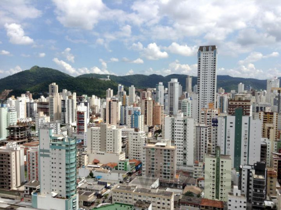 Imagem Apartamento com 5 Quartos à Venda, 360 m² em Centro - Balneário Camboriú