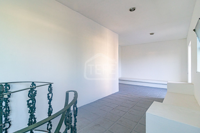 Imagem Cobertura com 4 Quartos à Venda, 270 m² em Laranjeiras - Rio De Janeiro Imagem Cobertura com 4 Quartos à Venda, 270 m² em Laranjeiras - Rio De Janeiro