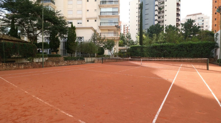 Imagem Apartamento com 4 Quartos à Venda, 401 m² em Vila Suzana - São Paulo