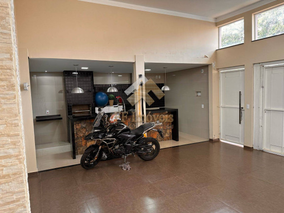 Imagem Casa com 2 Quartos à Venda, 200 m² em São Carlos