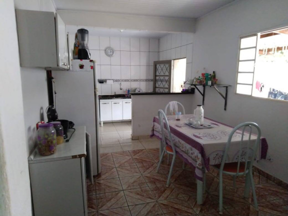 Imagem Casa com 3 Quartos à Venda, 150 m² em São Carlos - Goiânia Imagem Casa com 3 Quartos à Venda, 150 m² em São Carlos - Goiânia