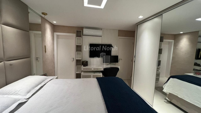 Imagem Apartamento com 3 Quartos à Venda, 121 m² em Barra Sul - Balneário Camboriú Imagem Apartamento com 3 Quartos à Venda, 121 m² em Barra Sul - Balneário Camboriú