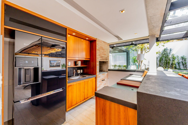 Imagem Casa com 3 Quartos à Venda, 380 m² em Jardim Cordeiro - São Paulo