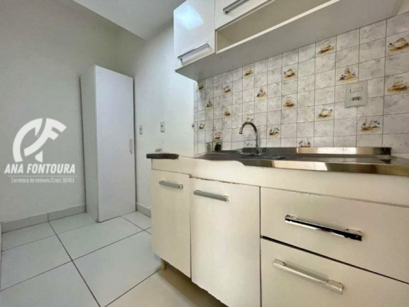 Imagem Sala Comercial à Venda, 92 m² em Centro - Balneário Camboriú Imagem Sala Comercial à Venda, 92 m² em Centro - Balneário Camboriú