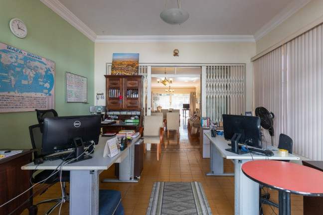Imagem Casa com 3 Quartos à Venda, 280 m² em Chácara Monte Alegre - São Paulo