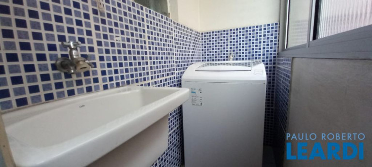Imagem Apartamento com 1 Quarto à Venda, 33 m² em Aclimação - São Paulo Imagem Apartamento com 1 Quarto à Venda, 33 m² em Aclimação - São Paulo