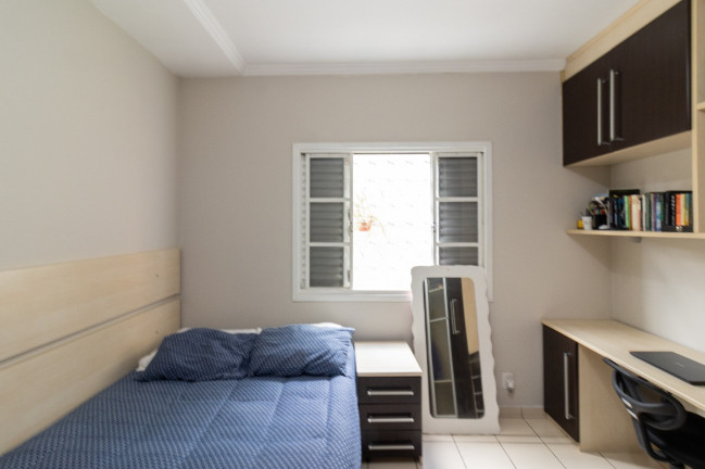 Imagem Casa com 3 Quartos à Venda, 252 m² em Jaraguá - São Paulo