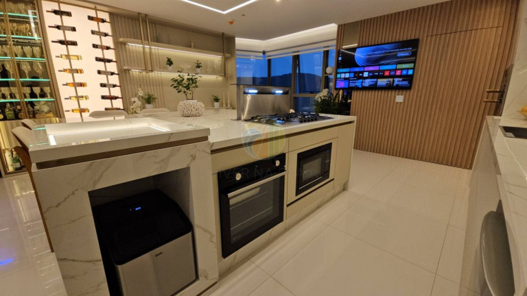 Imagem Apartamento com 4 Quartos à Venda, 265 m² em Barra Sul - Balneário Camboriú Imagem Apartamento com 4 Quartos à Venda, 265 m² em Barra Sul - Balneário Camboriú