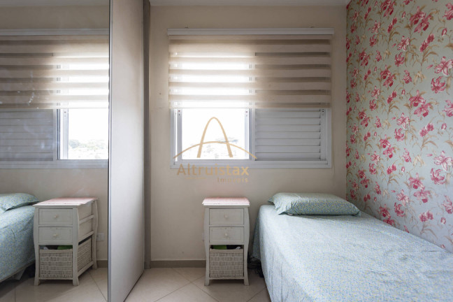 Imagem Apartamento com 2 Quartos à Venda, 67 m² em Jardim D'abril - Osasco