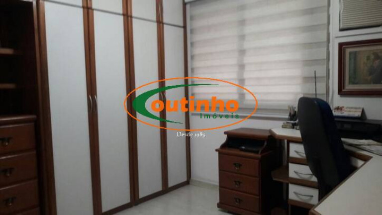 Imagem Apartamento com 3 Quartos à Venda, 146 m² em Tijuca - Rio De Janeiro Imagem Apartamento com 3 Quartos à Venda, 146 m² em Tijuca - Rio De Janeiro