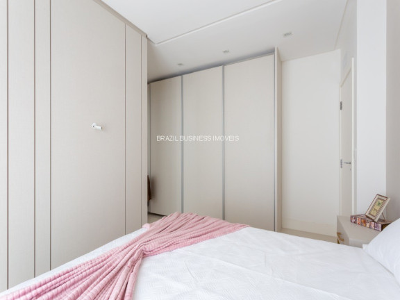 Imagem Imóvel com 3 Quartos à Venda, 122 m² em Centro - Balneário Camboriú