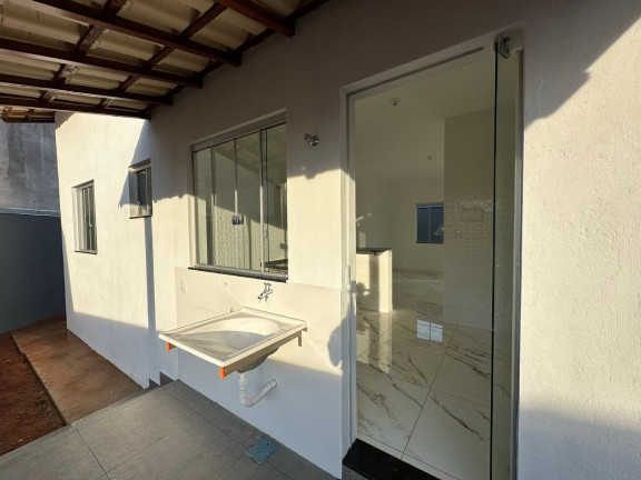 Imagem Casa com 2 Quartos à Venda, 185 m² em Monte Sinai - Esmeraldas Imagem Casa com 2 Quartos à Venda, 185 m² em Monte Sinai - Esmeraldas