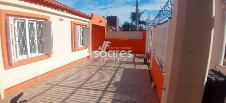 Imagem Casa com 2 Quartos à Venda, 149 m² em Laranjal - Pelotas