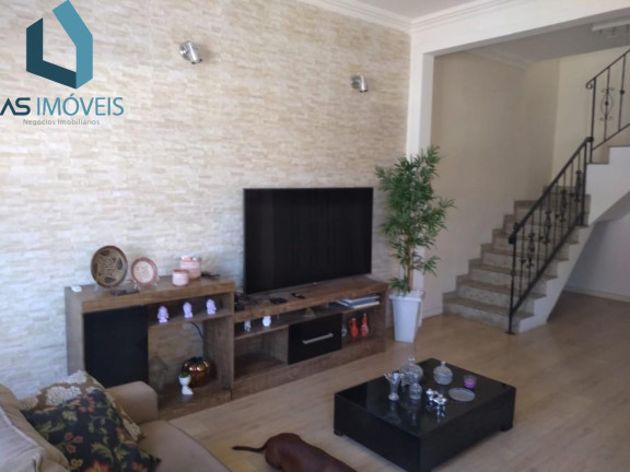Imagem Casa com 5 Quartos para Alugar, 240 m² em Centro - São Pedro Da Aldeia Imagem Casa com 5 Quartos para Alugar, 240 m² em Centro - São Pedro Da Aldeia