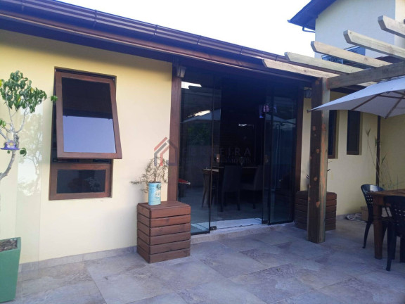 Imagem Casa com 3 Quartos à Venda, 500 m² em Centro - águas Mornas Imagem Casa com 3 Quartos à Venda, 500 m² em Centro - águas Mornas