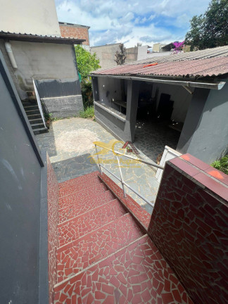 Casa à Venda,  em Tejuco - São João Del Rei