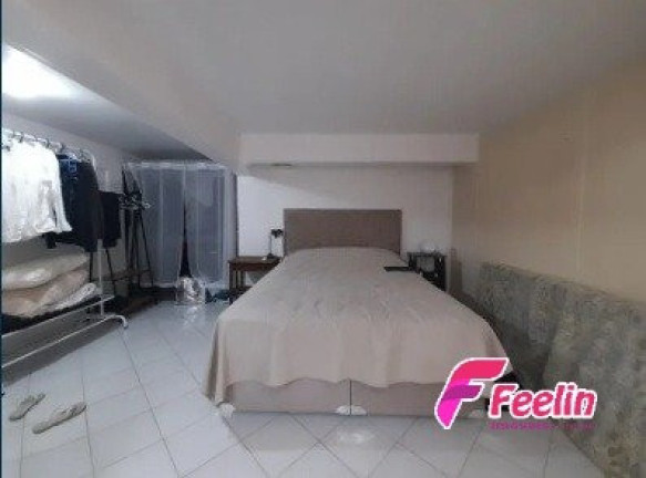Imagem Casa com 4 Quartos à Venda, 115 m² em Centro - Florianópolis Imagem Casa com 4 Quartos à Venda, 115 m² em Centro - Florianópolis