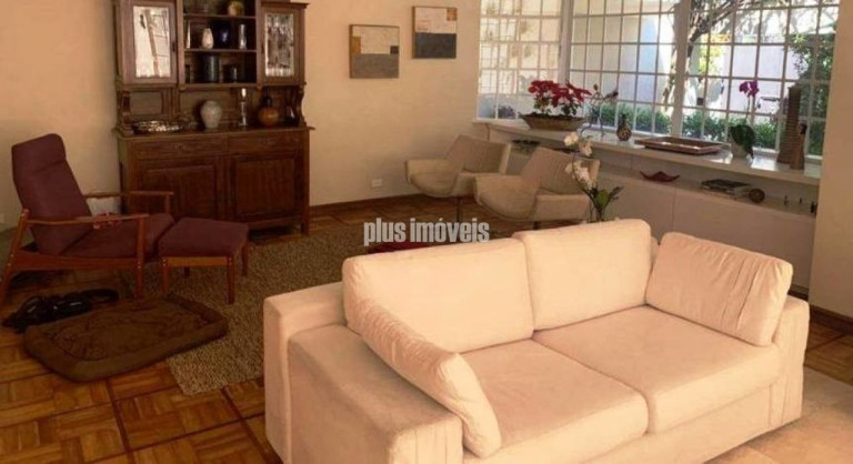 Casa com 4 Quartos à Venda, 380 m² em Vila Madalena - São Paulo