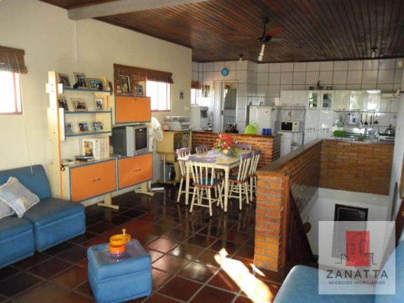 Imagem Casa com 3 Quartos à Venda, 270 m² em Santo Inácio - Esteio