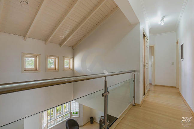 Imagem Casa com 4 Quartos à Venda, 194 m² em Moinhos De Vento - Canoas