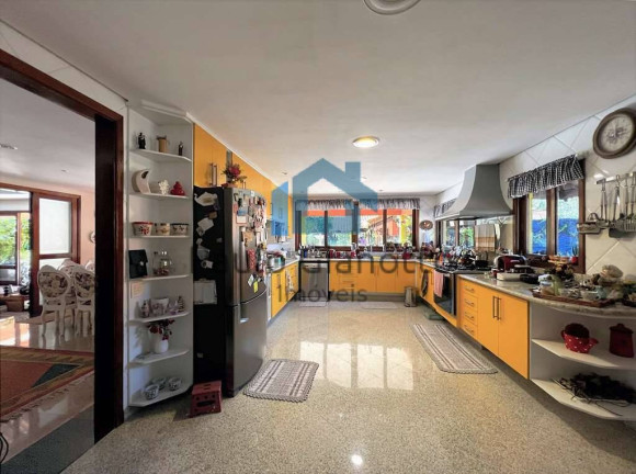 Imagem Casa de Condomínio com 5 Quartos à Venda, 1.333 m² em Jardim Mediterrâneo - Cotia