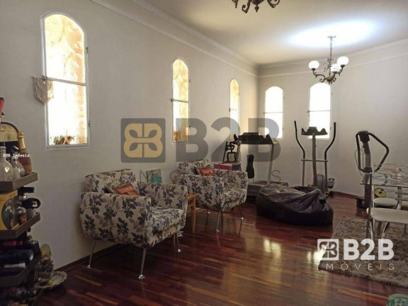 Imagem Casa com 3 Quartos à Venda, 310 m² em Vila Bela - Bauru