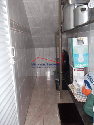Imagem Casa com 2 Quartos à Venda, 120 m² em Marapé - Santos