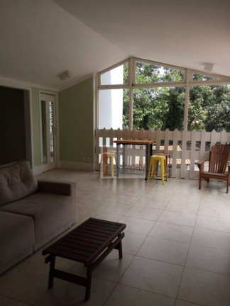 Imagem Casa com 4 Quartos à Venda, 300 m² em Fazenda Morumbi - São Paulo Imagem Casa com 4 Quartos à Venda, 300 m² em Fazenda Morumbi - São Paulo