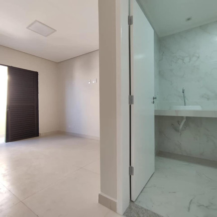 Imagem Apartamento com 2 Quartos à Venda, 78 m² em Centro - Ubatuba